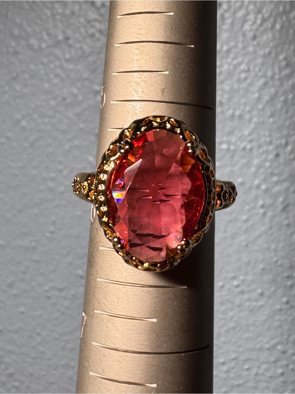Gold Ring with Oval Pink-Red Gemstone - Elegant Women's Statement Ring